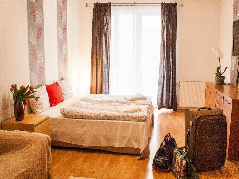 Akacfa Holiday Apartments Βουδαπέστη Εξωτερικό φωτογραφία